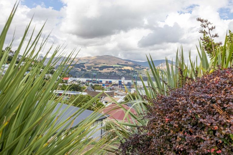 Photo of property in 13 Exeter Street, Lyttelton, 8082