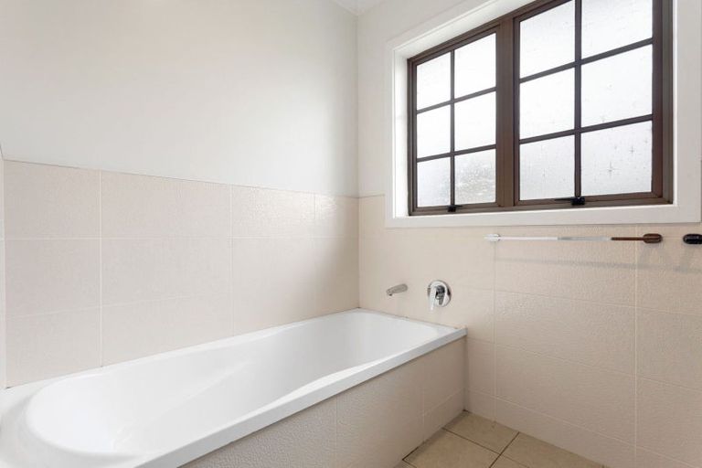 Photo of property in 4 Byron Street, Leamington, Cambridge, 3432