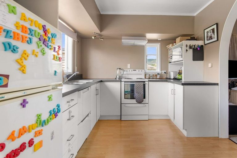 Photo of property in 25 Tennyson Drive, Owhata, Rotorua, 3010