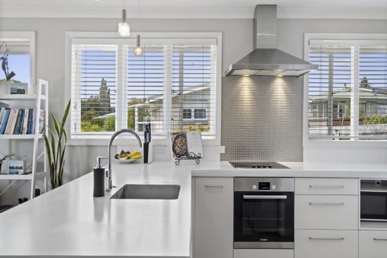 Photo of property in 10 Landscape Road, Otumoetai, Tauranga, 3110