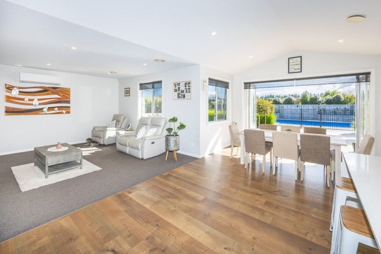 Photo of property in 17 Margot Lane, Matangi, Hamilton, 3283