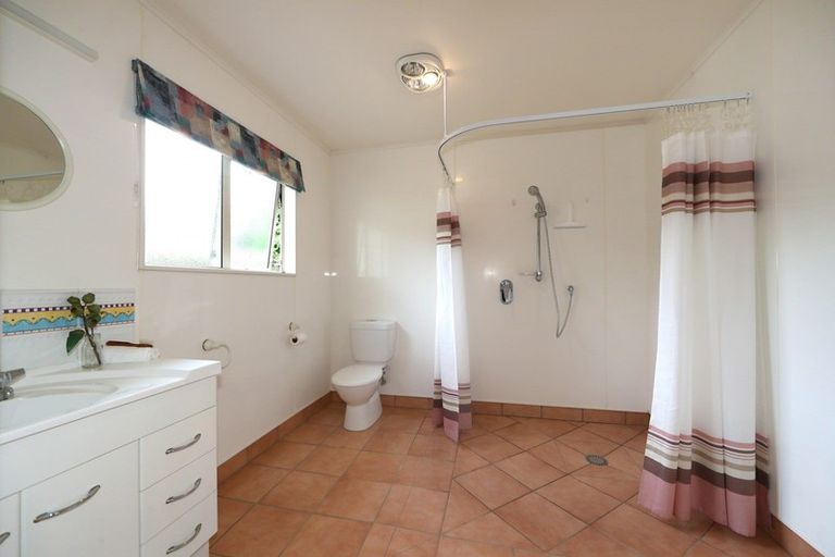 Photo of property in 2 Dules Walk, Taradale, Napier, 4112