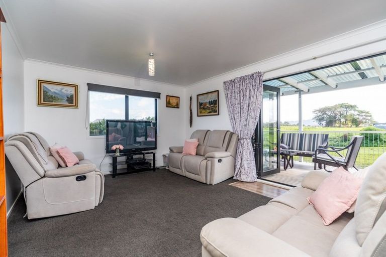 Photo of property in 717 Settlement Road, Hakaru, Wellsford, 0975