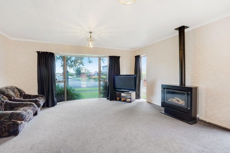 Photo of property in 185 Amberley Avenue, Highbury, Palmerston North, 4412