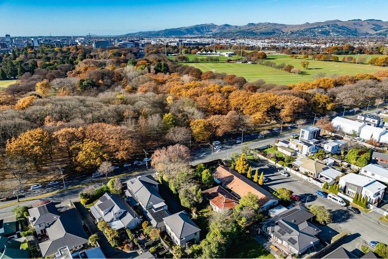 Photo of property in 129 Deans Avenue, Riccarton, Christchurch, 8011