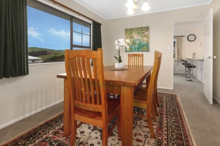 Photo of property in 5 Lagden Street, Camborne, Porirua, 5026