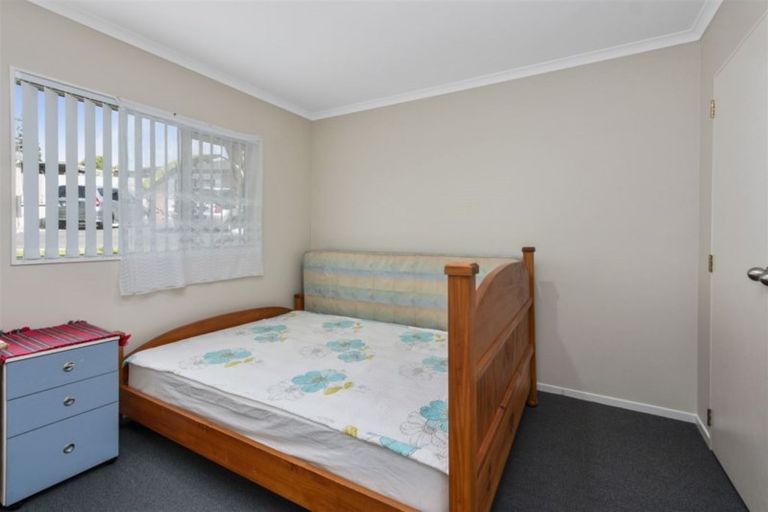 Photo of property in 11 Munroe Road, Ranui, Auckland, 0612