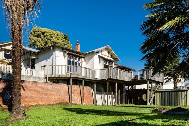 Photo of property in 33a Seapoint Road, Bluff Hill, Napier, 4110