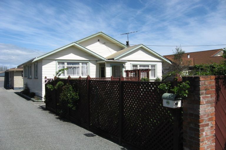 Photo of property in 2/91 Parkers Road, Tahunanui, Nelson, 7011