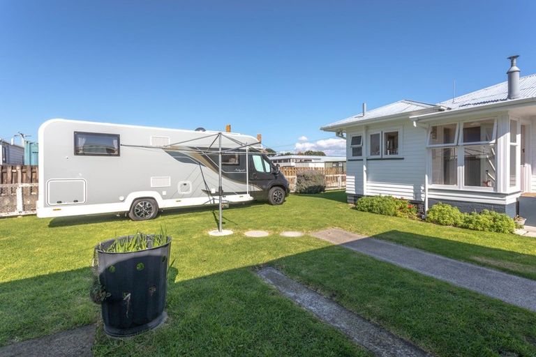 Photo of property in 602 Queen Sh25 Street, Thames, 3500