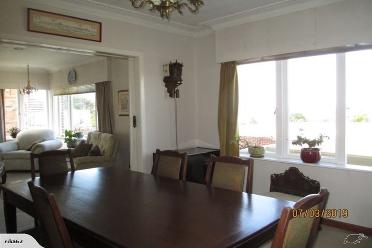 Photo of property in 71a Litten Road, Cockle Bay, Auckland, 2014