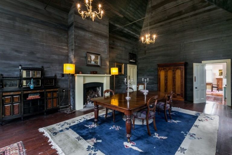 Photo of property in Finnis House, 31 Napier Terrace, Hospital Hill, Napier, 4110