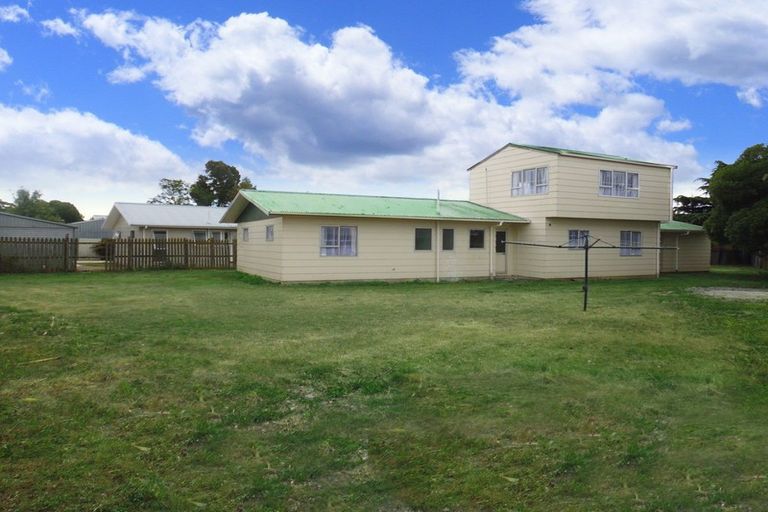 Photo of property in 15 Ramsey Crescent, Flaxmere, Hastings, 4120