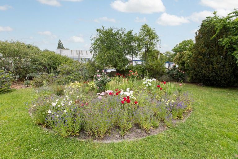 Photo of property in 11 Cook Street, Waipukurau, 4200