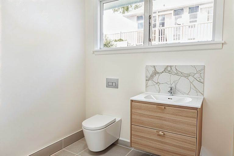 Photo of property in 65 Parkstone Avenue, Ilam, Christchurch, 8041