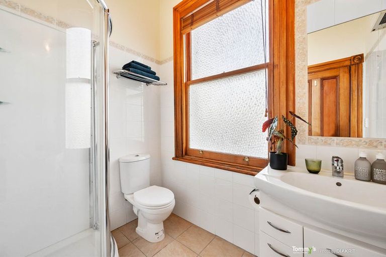 Photo of property in 46 Roxburgh Street, Mount Victoria, Wellington, 6011