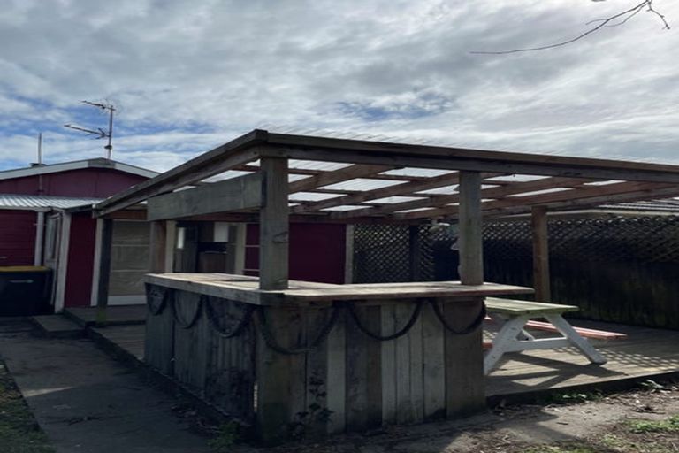 Photo of property in 11 Falcon Street, New Brighton, Christchurch, 8061