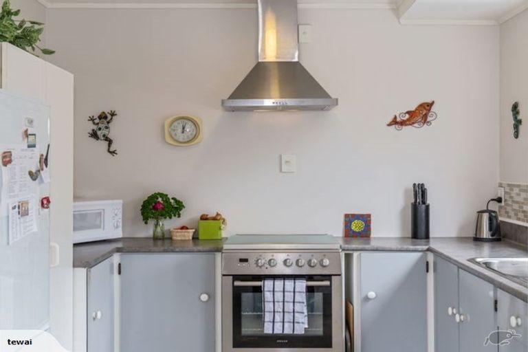 Photo of property in 6 Katene Place, Snells Beach, 0920