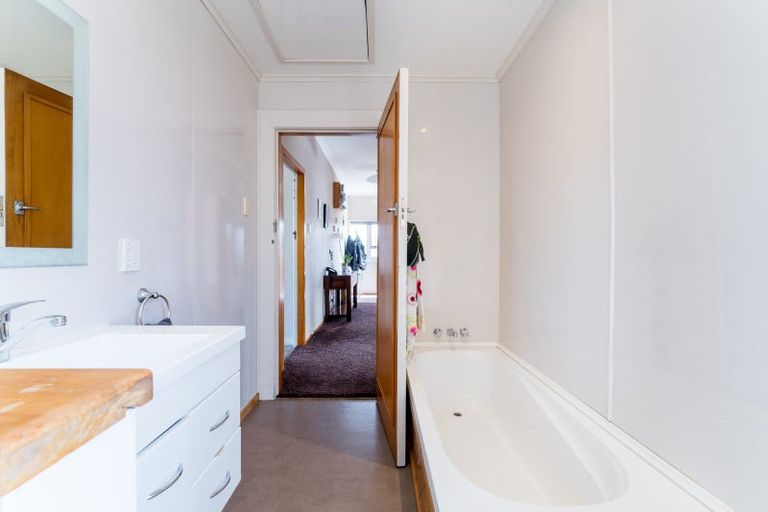 Photo of property in 14 Miller Street, Green Island, Dunedin, 9018