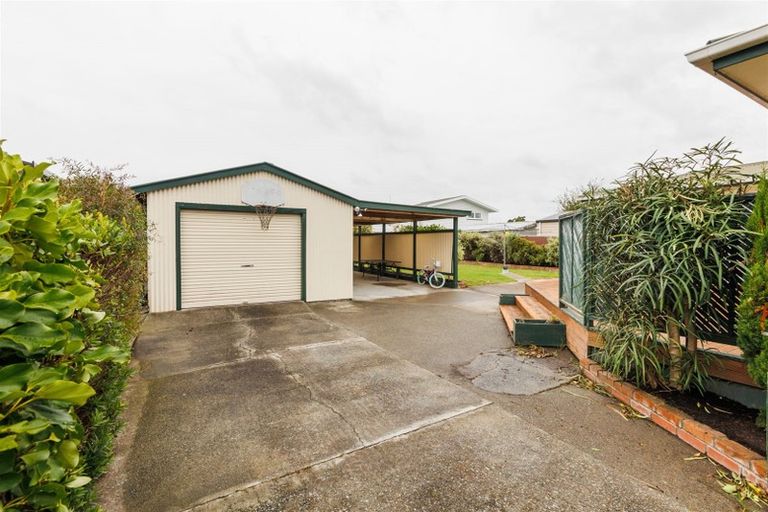 Photo of property in 27 Aspiring Avenue, Milson, Palmerston North, 4414
