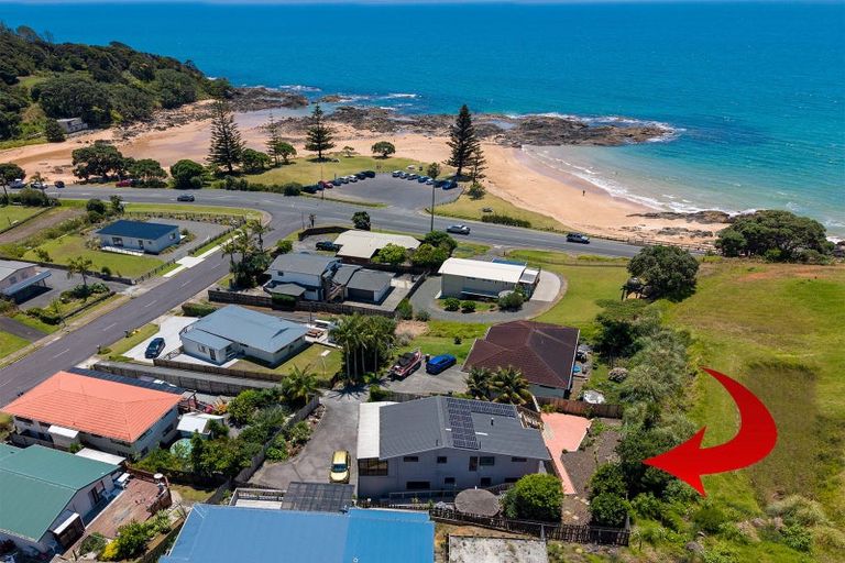 Photo of property in 20 Stratford Drive, Cable Bay, 0420