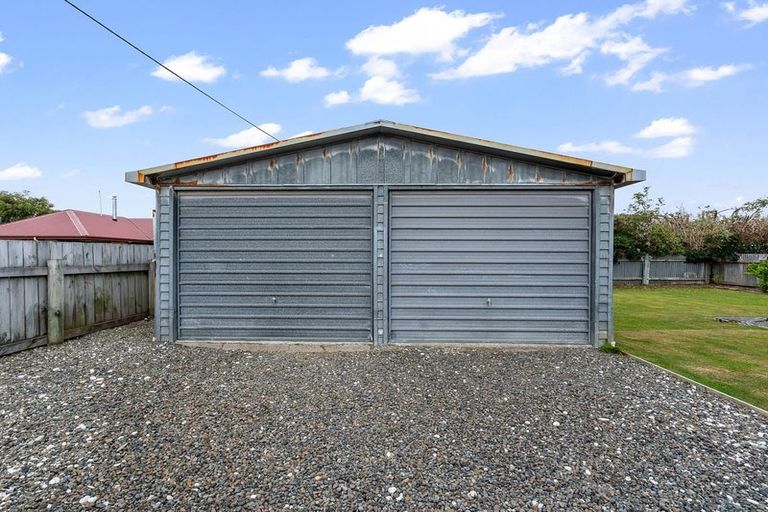 Photo of property in 33 Price Street, Grasmere, Invercargill, 9810