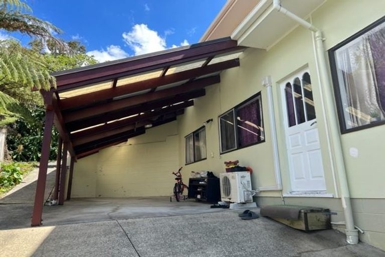 Photo of property in 80 Stapleford Crescent, Browns Bay, Auckland, 0630