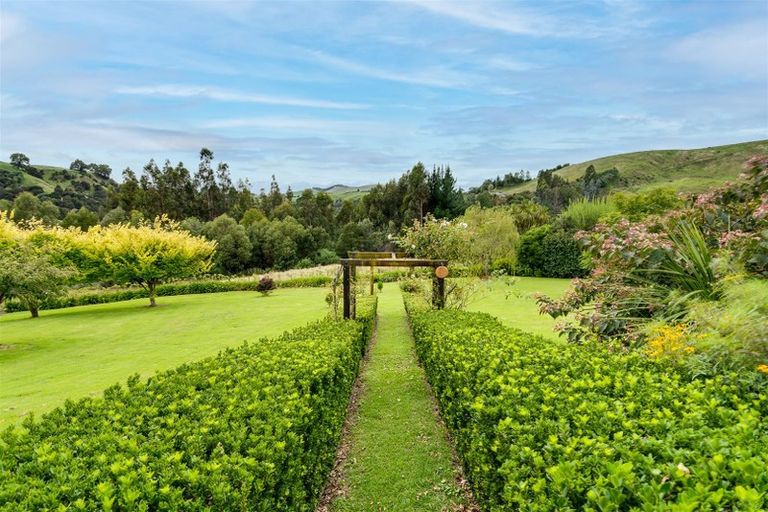 Photo of property in 813 Seafield Road, Puketapu, Napier, 4182