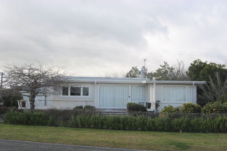 Photo of property in 8 Kohatu Parade, Wharewaka, Taupo, 3330