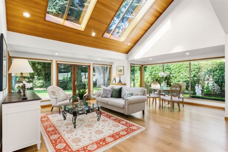 Photo of property in 16 Grangewood Lane, Burnside, Christchurch, 8053