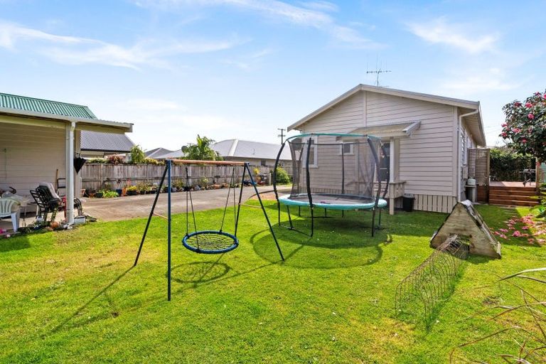 Photo of property in 14 Donald Street, Regent, Whangarei, 0112