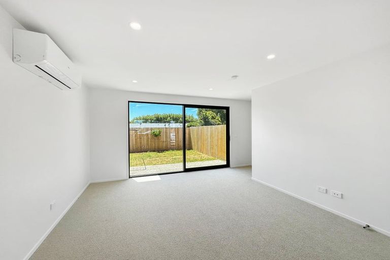 Photo of property in 2/116 Aldwins Road, Phillipstown, Christchurch, 8062