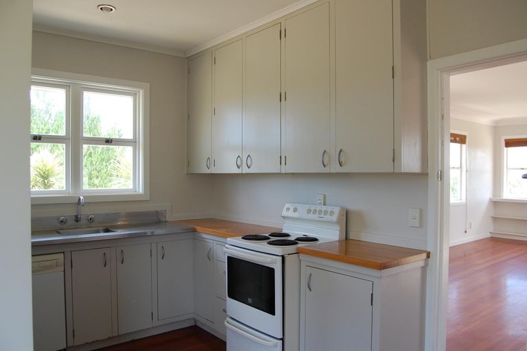 Photo of property in 960a Oneriri Road, Kaiwaka, 0573