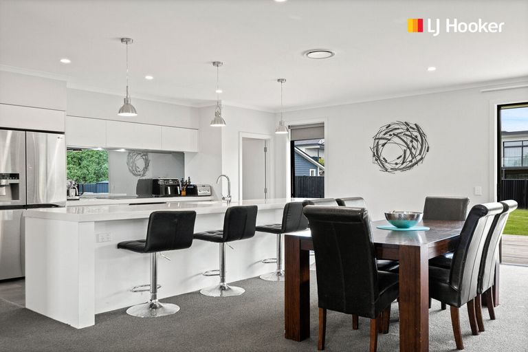 Photo of property in 32 Calluna Crescent, Mosgiel, 9024