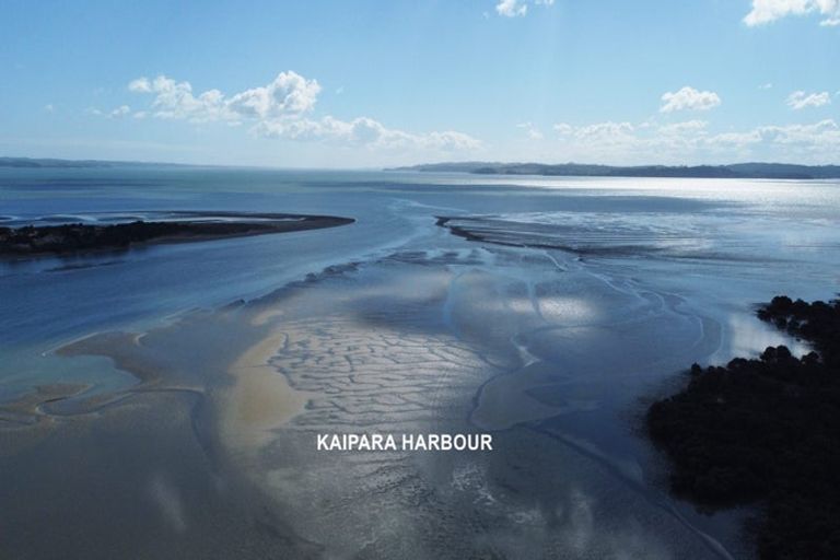 Photo of property in 14 Journeys End, Tapora, 0977