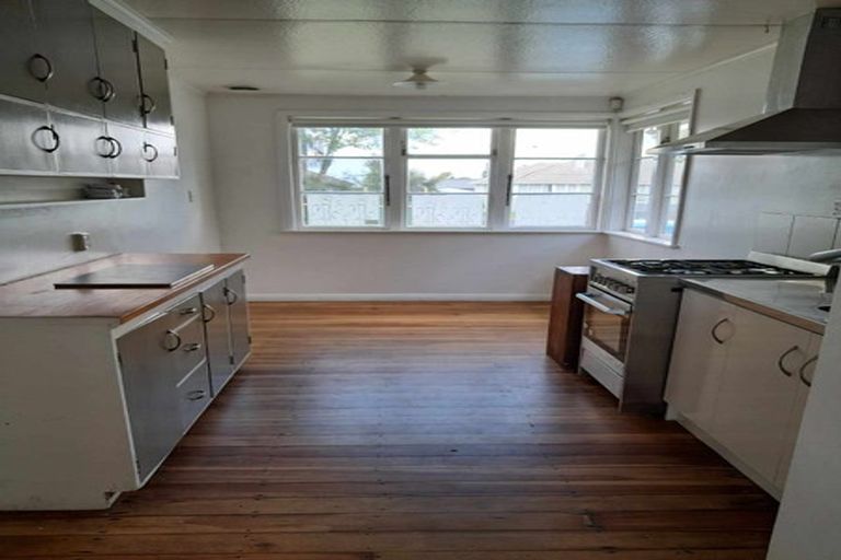 Photo of property in 39 Kenney Crescent, Fairfield, Hamilton, 3214