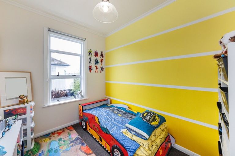 Photo of property in 19 Carlisle Street, Milson, Palmerston North, 4414