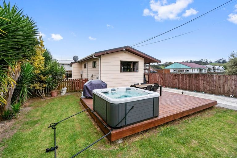 Photo of property in 23 Valley Road, Hikurangi, 0114