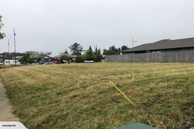 Photo of property in 1 Waireka Street, Pegasus, 7612