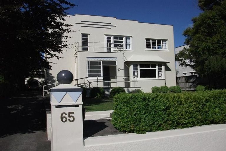 Photo of property in 65 Heretaunga Street, Palmerston North, 4414