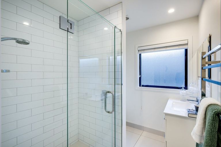 Photo of property in 15 Campbell Street, Havelock North, 4130