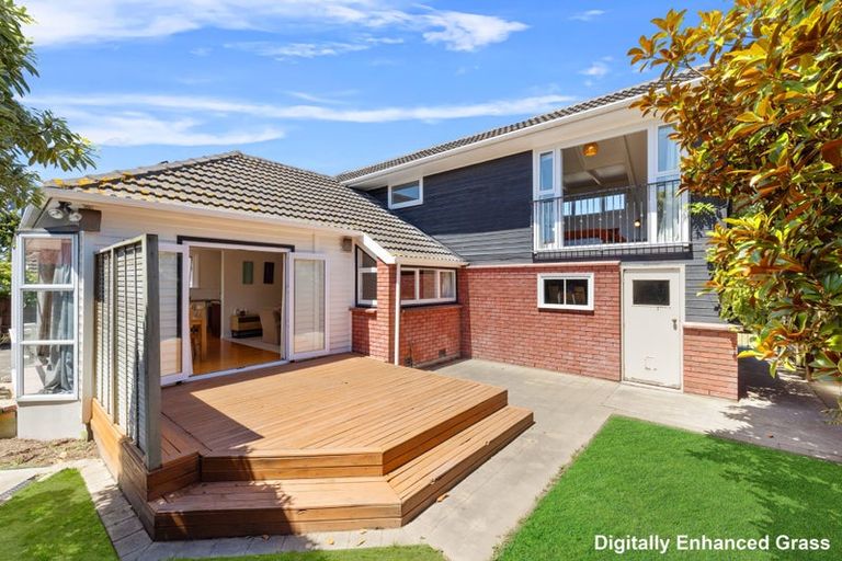 Photo of property in 74 Bowhill Road, New Brighton, Christchurch, 8083