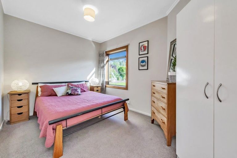 Photo of property in 14 Bealey Road, Leeston, 7683