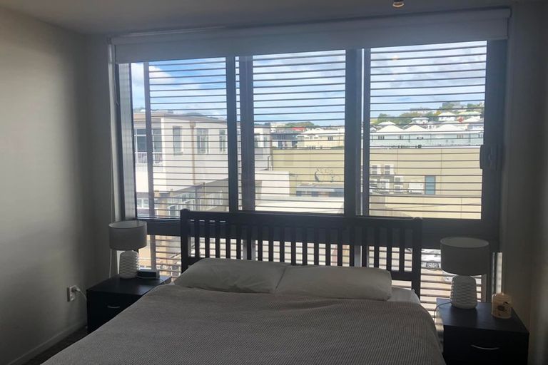 Photo of property in Masina Apartments, 301/80 Riddiford Street, Newtown, Wellington, 6021