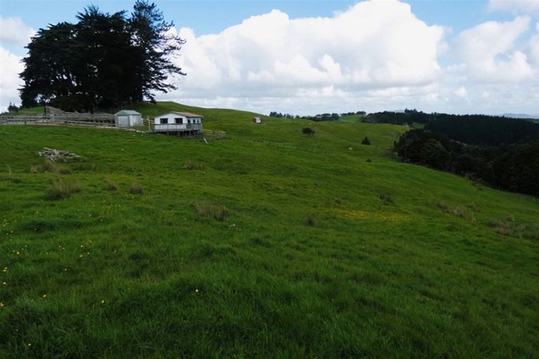 Photo of property in 567 Wharehine Road, Wharehine, Wellsford, 0973