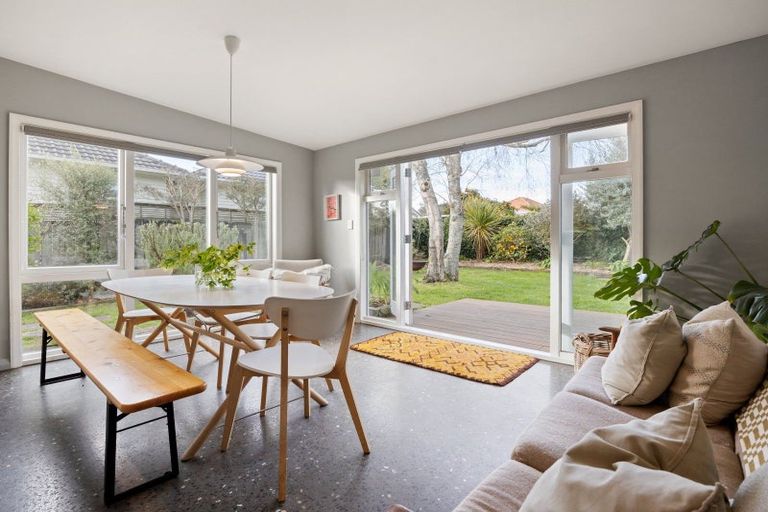Photo of property in 16 Plunket Terrace, Hamilton East, Hamilton, 3216