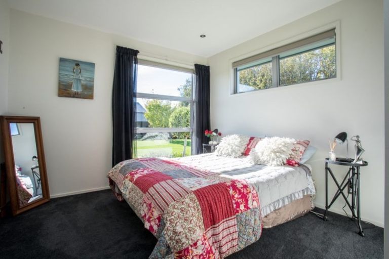 Photo of property in 32 Longwood Drive, Winton, 9720