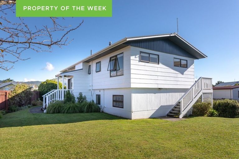 Photo of property in 167 Durrant Drive, Whangamata, 3620