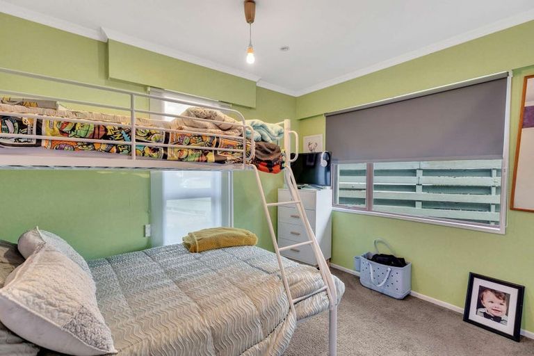 Photo of property in 34 John F Kennedy Drive, Milson, Palmerston North, 4414