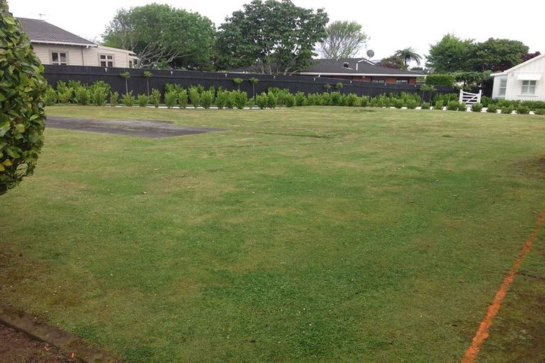 Photo of property in 21 Holsworthy Road, Lower Vogeltown, New Plymouth, 4310